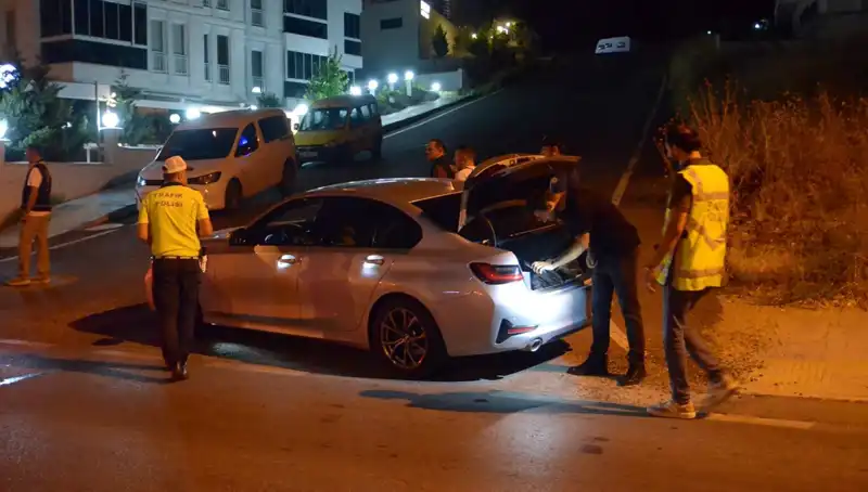 Edirne'de Denetimlerden Kaçanlar Yakalandı: Gözaltılar Gerçekleşti