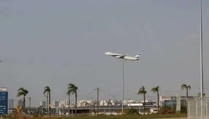 Yemenli Husiler, İsrail'in Ben Gurion Havalimanı'na Saldırı Planladı