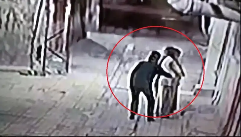 : Polislerden Yaratıcı Operasyon: Kapkaççılara Pazarcı ve Simitçi Kılığıyla Baskın