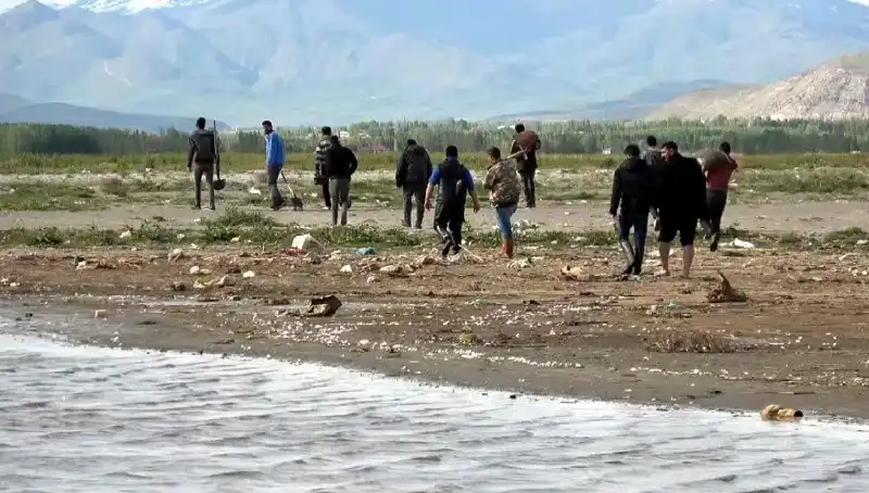 İki Mahalle Arası Mesafe Karadan 1 Kilometreye Düştü: Yaya Geçişi Başladı
