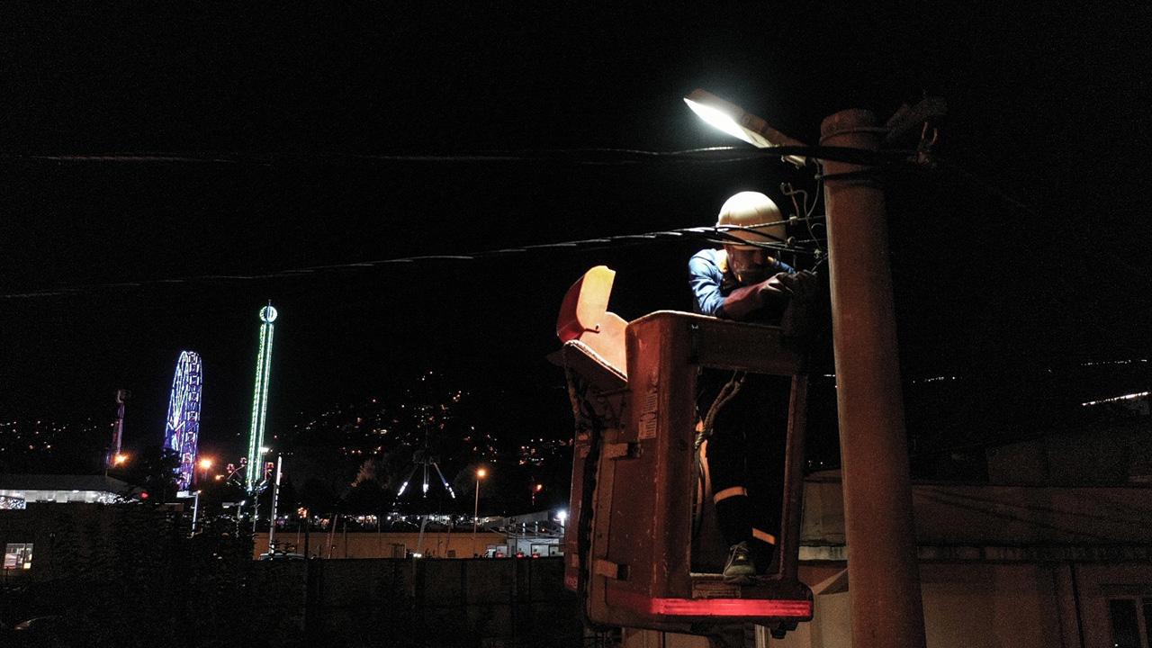 Elektrik ekipleri yoğun mesai harcadı