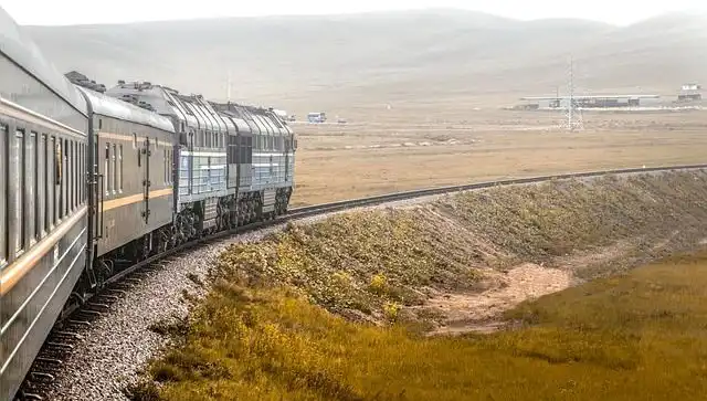 Pensilvanya'da Tren Kazası: Üç Kişiye Çarpan Trenin Detayları ve Nedenleri