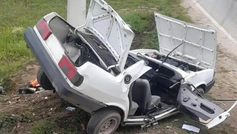 İzmir'de Feci Kaza: İki Kuzenin Hayatını Kaybetmesi Olayı
