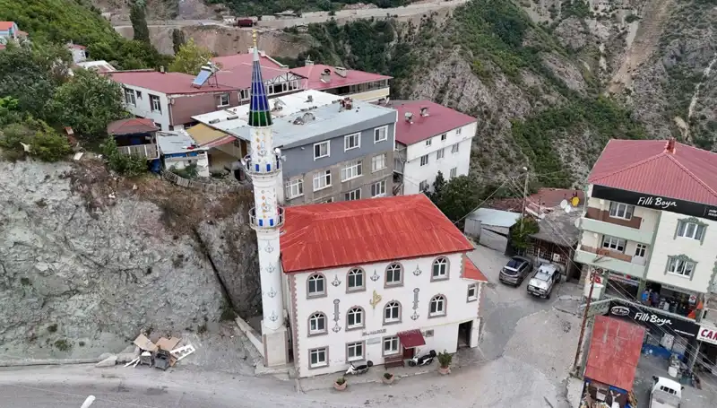 Yurdun Dört Bir Yanından Çelik Minare Siparişi Yağıyor: Neden Bu Kadar İlgi?