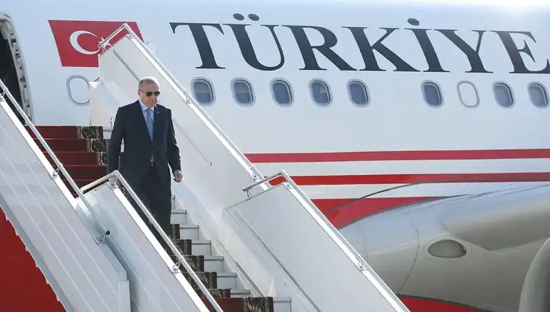 Türkiye'nin Lideri Erdoğan İtalya Ziyaretinin Ardından Yurda Döndü