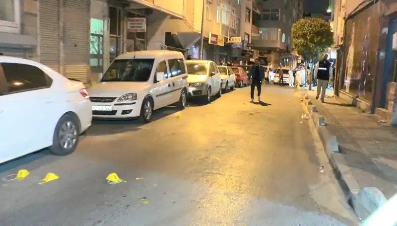 İstanbul'da Motosikletli Saldırıda Gerilim: Bir Ölü, Bir Yaralı